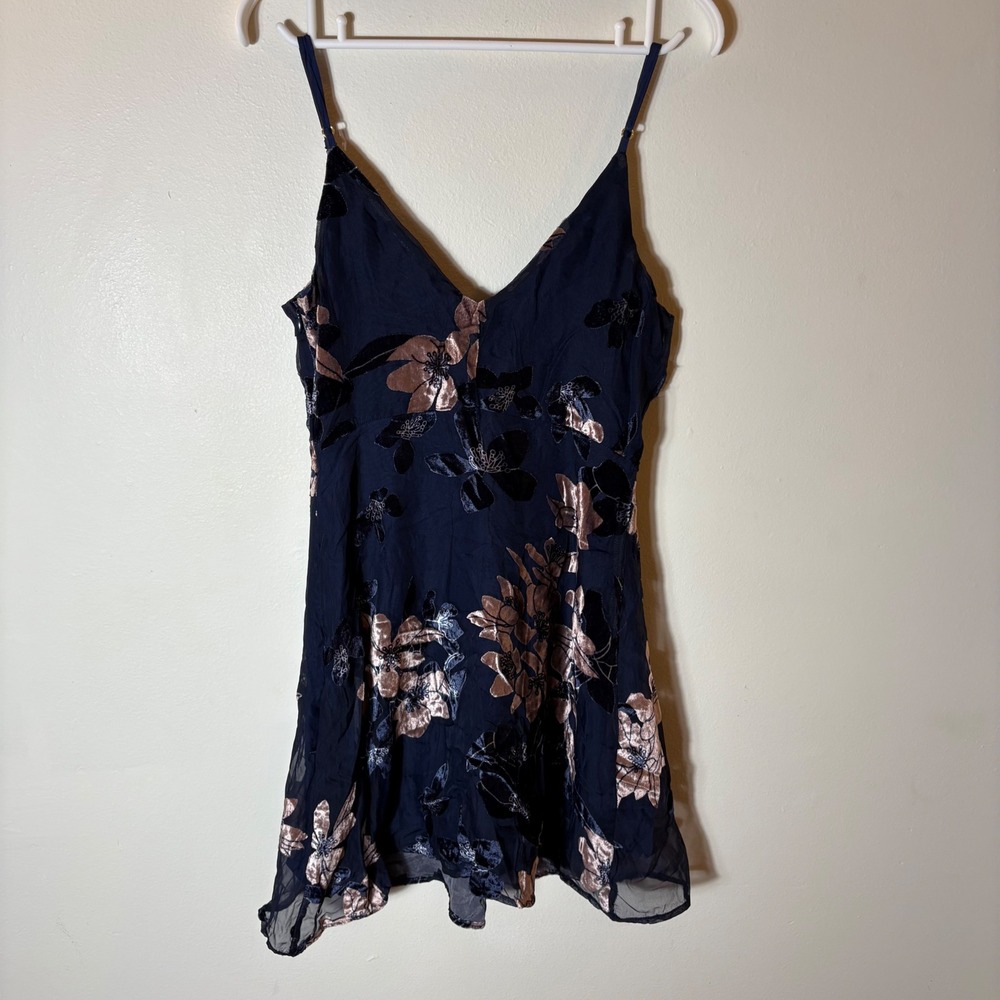 Lulus At The Afterparty Navy Blue Burnout Velvet Floral Mini Dress Size Small - Picture 8 of 10
